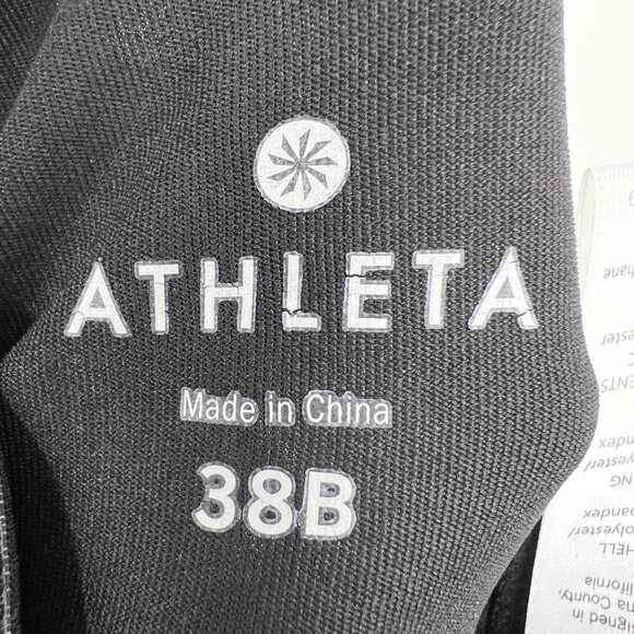 Athleta Womens Tank Top Sz 38b Black Built In Bra Athletic - Picture 8 of 8